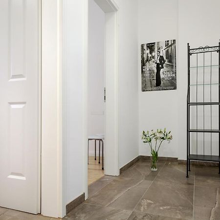 ברלין Newton-Appartement Mit 3 Schlafzimmern מראה חיצוני תמונה