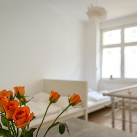 ברלין Newton-Appartement Mit 3 Schlafzimmern מראה חיצוני תמונה