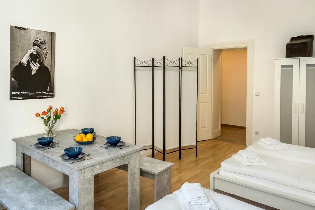 ברלין Newton-Appartement Mit 3 Schlafzimmern מראה חיצוני תמונה